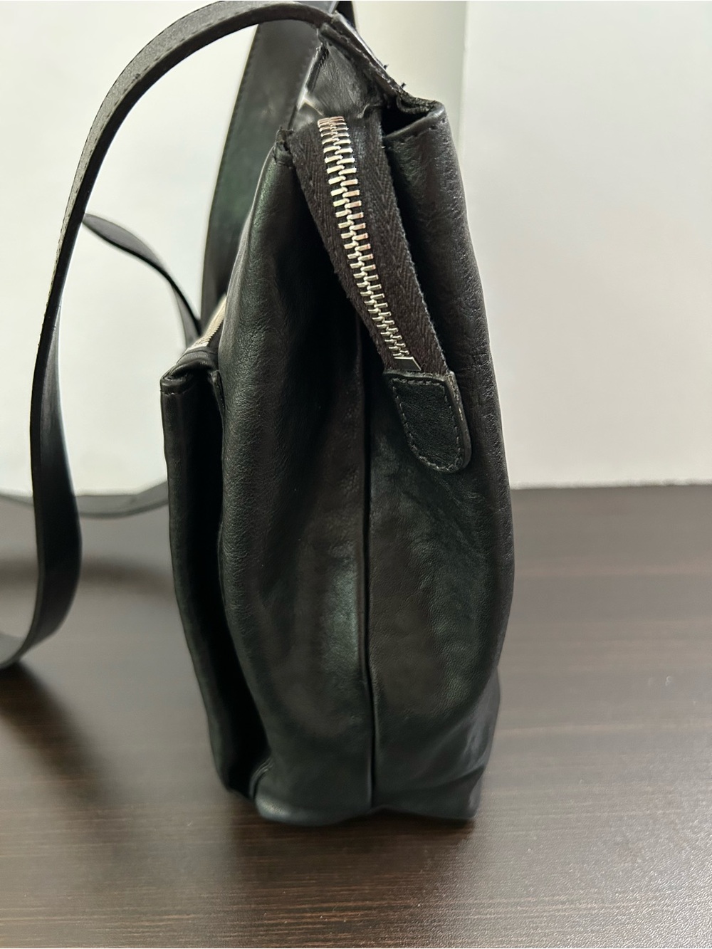 Il Bisonte - W.A. Filippo- Black Italian Leather Crossbody Bag - Picture 7 of 15